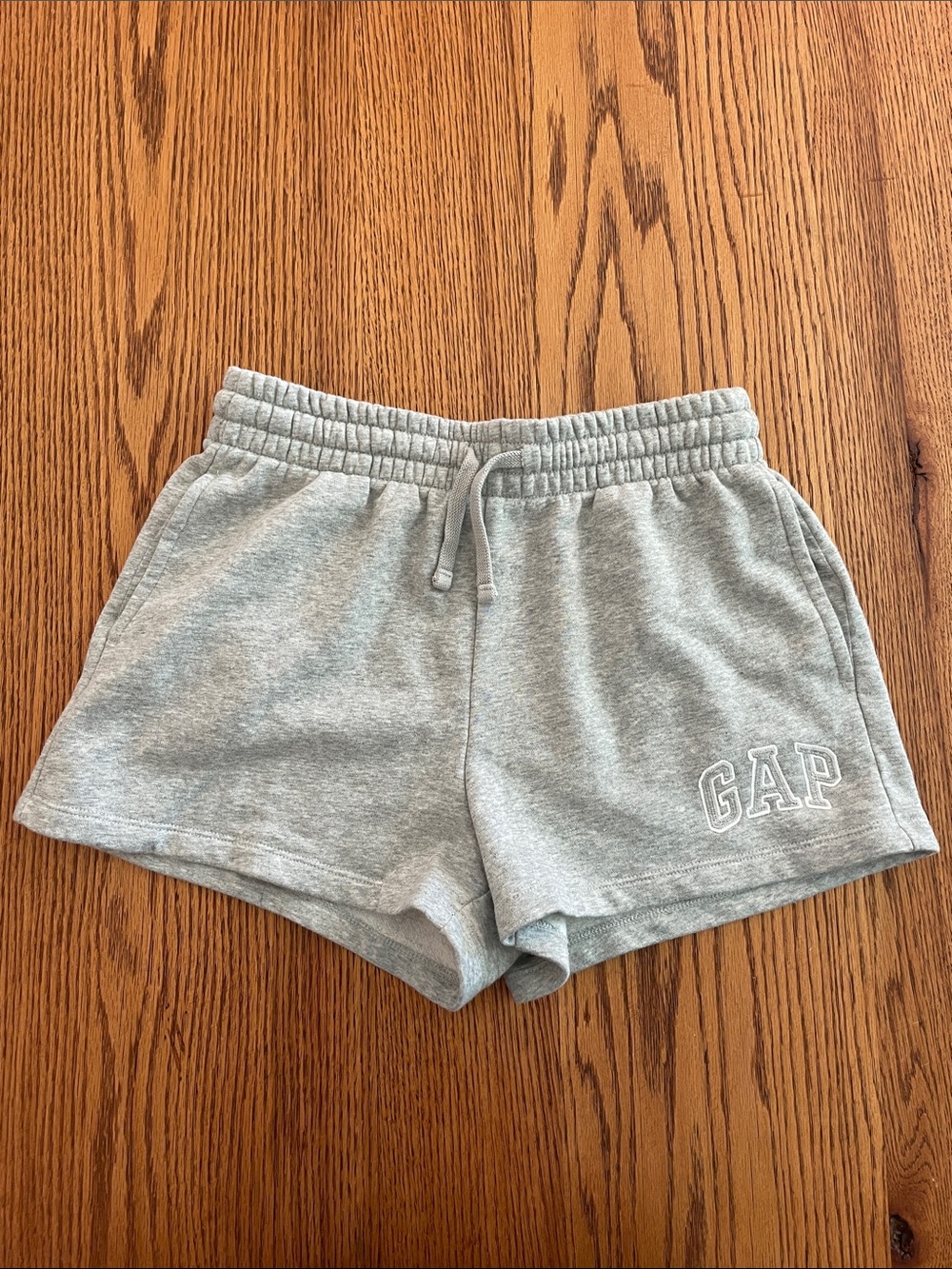 GAP Women's Light Grey Fleece Drawstring Shorts